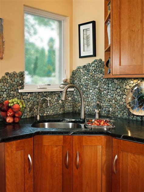 what inexpensive kitchen backsplashes are popular in 2019
